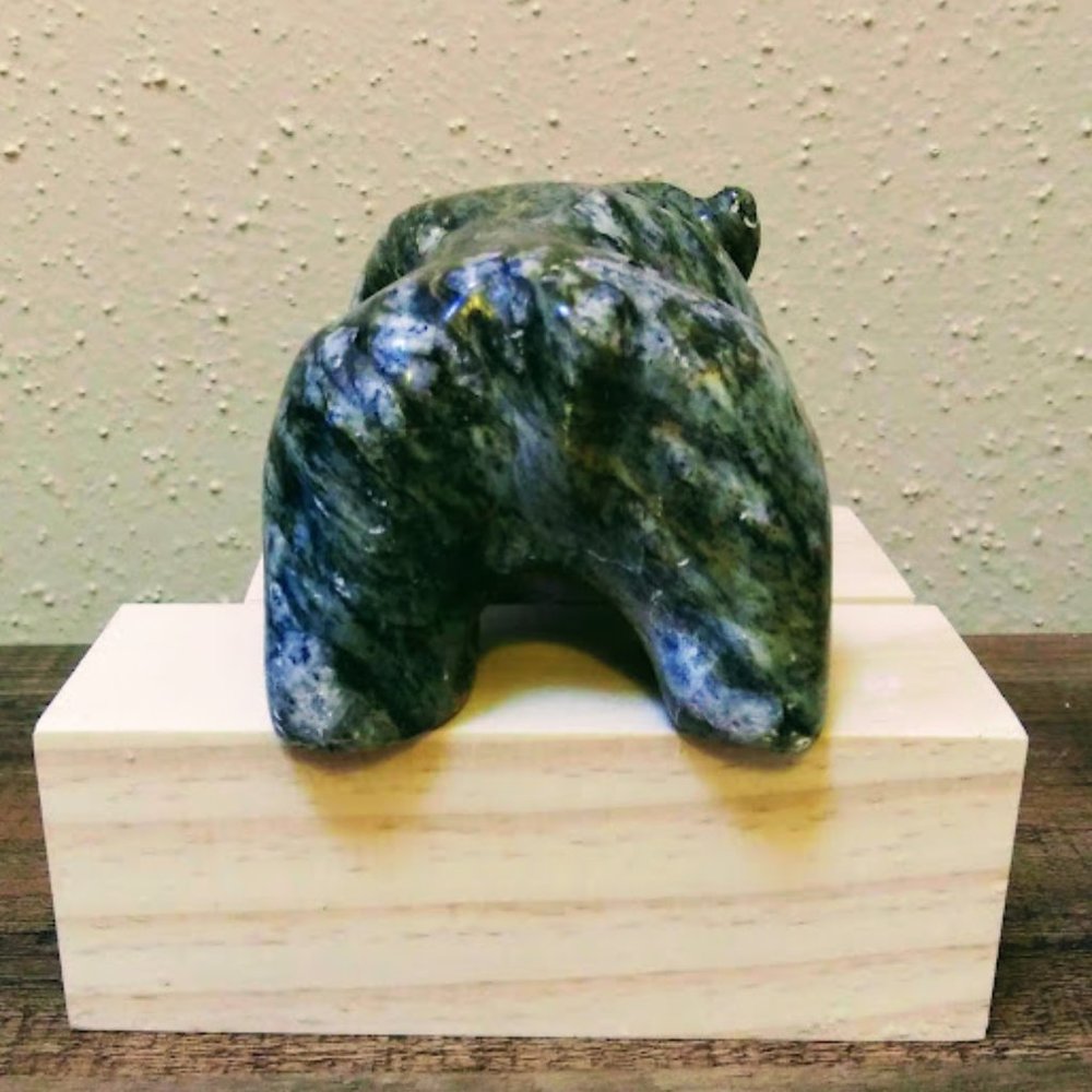 ERIC TETPON ALASKAN BEAR SOAPSTONE*HAND CARVED *NATIVE INUPIAQ ARTIST*RARE*VTG* - Picture 6 of 9